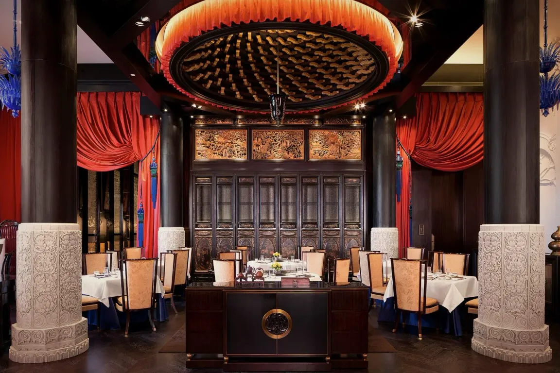 La salle – YUELU, restaurant hunanais à Paris